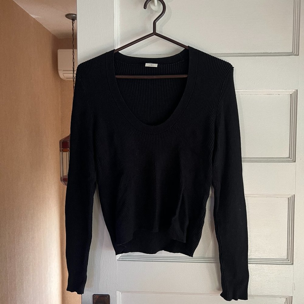 Abercrombie & Fitch U Neck Long Sleeve Top